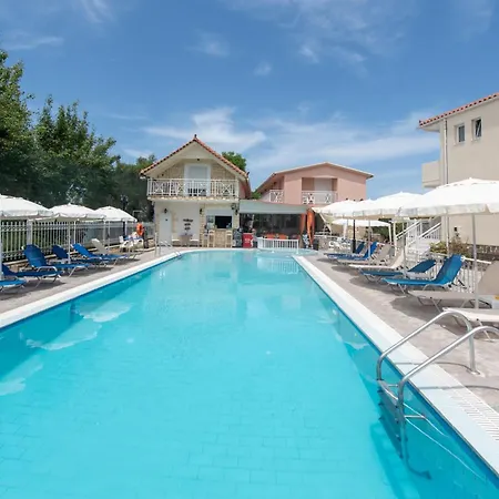 Tsolakis & Лаганас