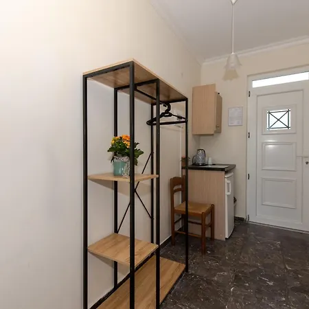 Апарт-отель Tsolakis & 2*