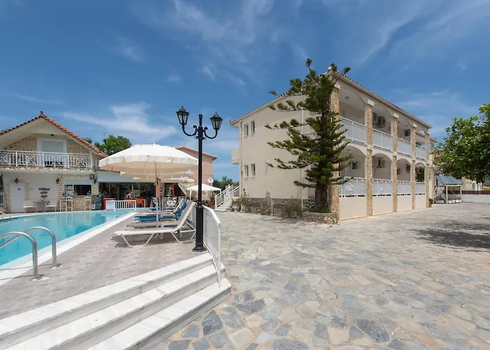 شقة فندقية Tsolakis & 2*