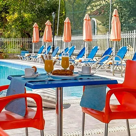 Aparthotel Tsolakis &