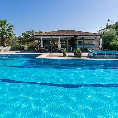 Tsolakis & Aparthotel
