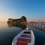 Tsolakis & Apartmanhotel