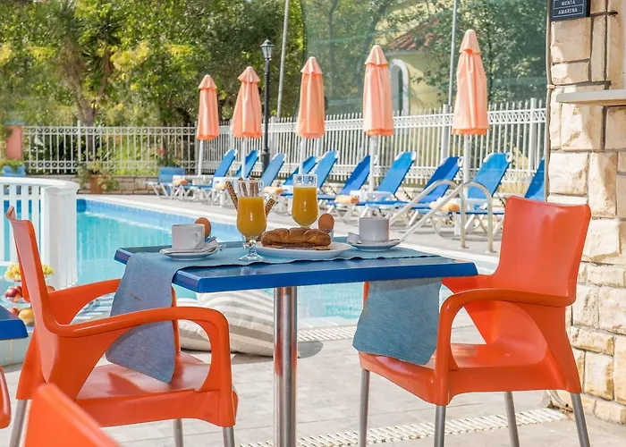 아파트호텔 Tsolakis & 2*